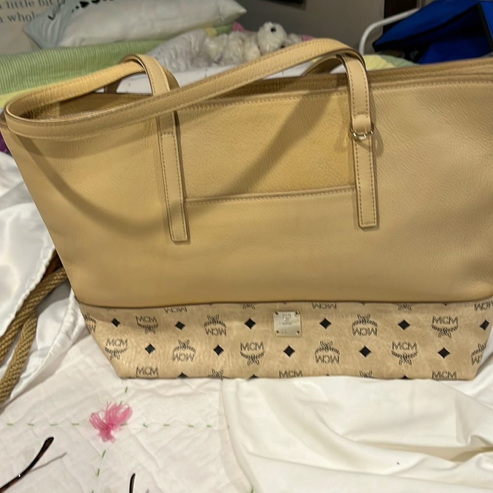 💎💎MCM CARRY ON BAG💎💎BRAND NEW
